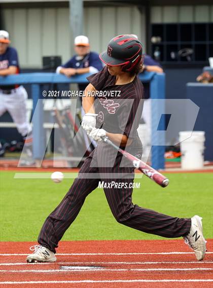 Thumbnail 2 in Rockwall-Heath vs. Sachse (UIL 6A Regional Quarterfinal) photogallery.