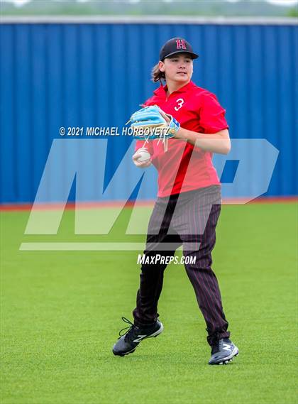 Thumbnail 3 in Rockwall-Heath vs. Sachse (UIL 6A Regional Quarterfinal) photogallery.