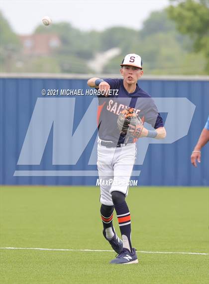 Thumbnail 3 in Rockwall-Heath vs. Sachse (UIL 6A Regional Quarterfinal) photogallery.
