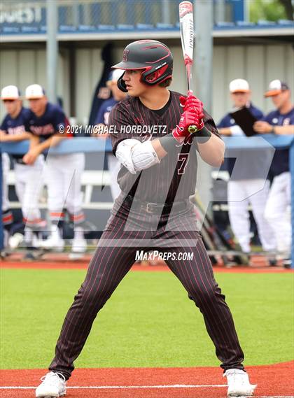 Thumbnail 2 in Rockwall-Heath vs. Sachse (UIL 6A Regional Quarterfinal) photogallery.