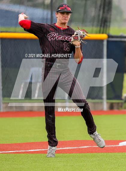 Thumbnail 3 in Rockwall-Heath vs. Sachse (UIL 6A Regional Quarterfinal) photogallery.
