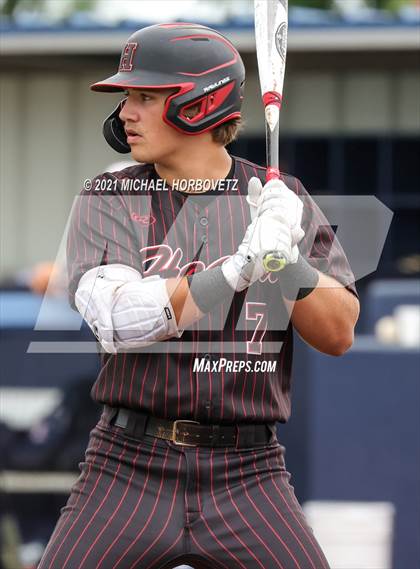 Thumbnail 3 in Rockwall-Heath vs. Sachse (UIL 6A Regional Quarterfinal) photogallery.