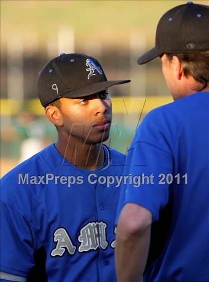 Thumbnail 3 in Bonita vs. Bishop Amat photogallery.
