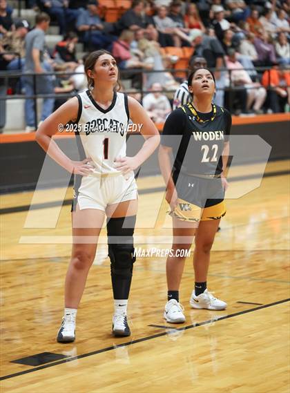 Thumbnail 2 in Woden @ Gary photogallery.