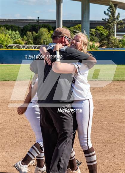 Thumbnail 3 in CIF-CCS Open Division Championship (Archbishop Mitty vs. Saint Francis) photogallery.