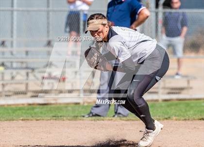 Thumbnail 2 in CIF-CCS Open Division Championship (Archbishop Mitty vs. Saint Francis) photogallery.