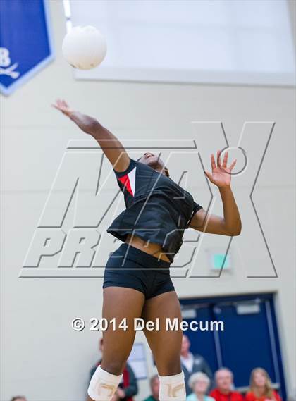 Thumbnail 2 in Venice vs. Leon (Berkeley Premier) photogallery.