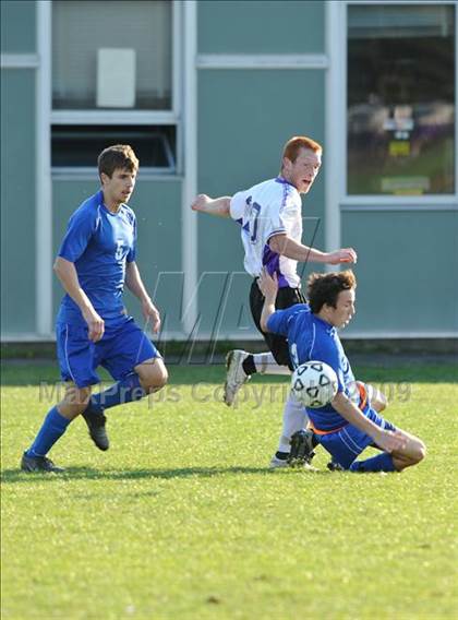 Thumbnail 3 in Islip vs Hauppauge photogallery.