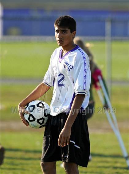 Thumbnail 2 in Islip vs Hauppauge photogallery.