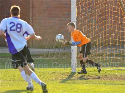 Thumbnail 2 in Islip vs Hauppauge photogallery.