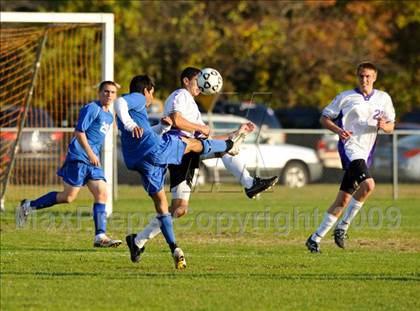 Thumbnail 3 in Islip vs Hauppauge photogallery.