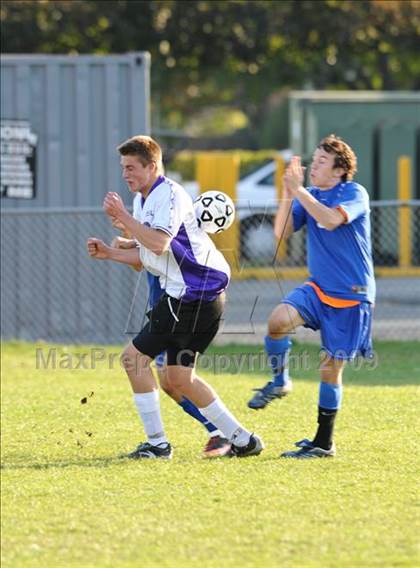 Thumbnail 1 in Islip vs Hauppauge photogallery.