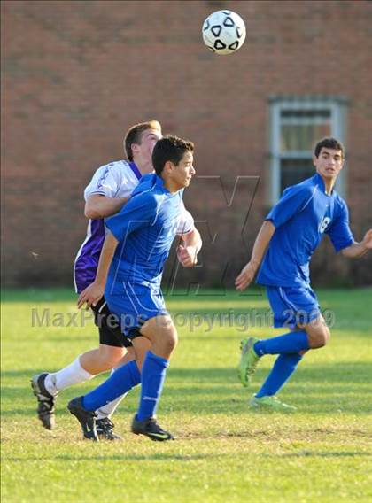 Thumbnail 2 in Islip vs Hauppauge photogallery.
