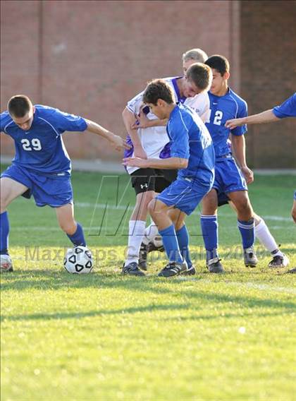 Thumbnail 1 in Islip vs Hauppauge photogallery.