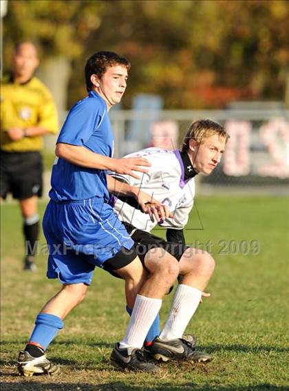 Thumbnail 1 in Islip vs Hauppauge photogallery.