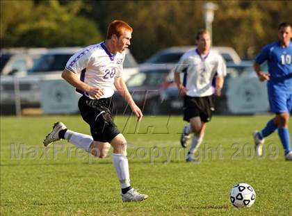 Thumbnail 1 in Islip vs Hauppauge photogallery.