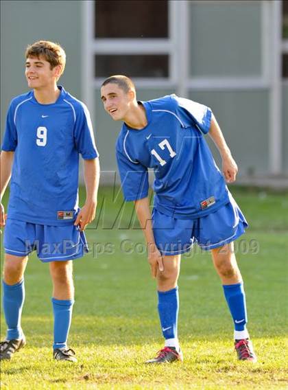 Thumbnail 1 in Islip vs Hauppauge photogallery.