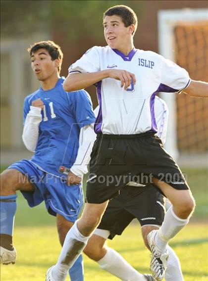 Thumbnail 1 in Islip vs Hauppauge photogallery.