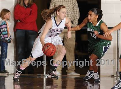 Thumbnail 2 in Overland vs. Chaparral (5A Round 1 Playoff) photogallery.