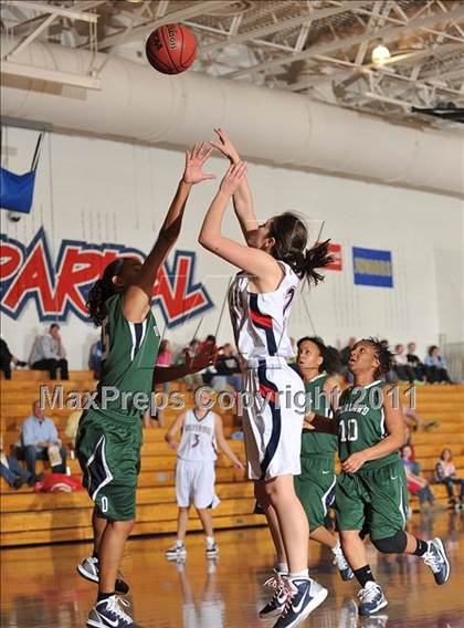 Thumbnail 3 in Overland vs. Chaparral (5A Round 1 Playoff) photogallery.