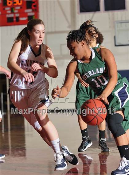 Thumbnail 3 in Overland vs. Chaparral (5A Round 1 Playoff) photogallery.