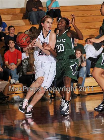 Thumbnail 1 in Overland vs. Chaparral (5A Round 1 Playoff) photogallery.