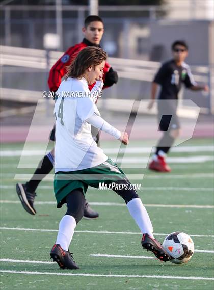 Thumbnail 3 in El Camino @ Monterey Trail photogallery.