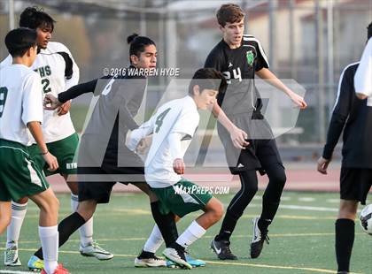 Thumbnail 3 in El Camino @ Monterey Trail photogallery.