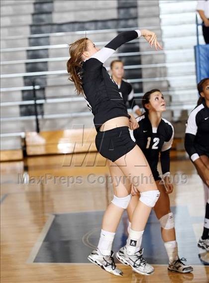 Thumbnail 3 in Plano @ Hebron photogallery.