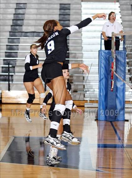 Thumbnail 3 in Plano @ Hebron photogallery.