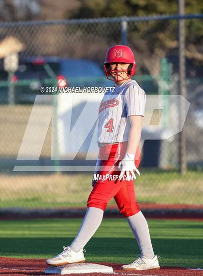 Thumbnail 2 in Marcus vs. Allen (Allen Tournament) photogallery.