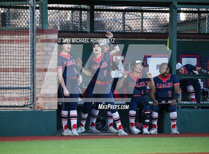 Thumbnail 2 in Marcus vs. Allen (Allen Tournament) photogallery.