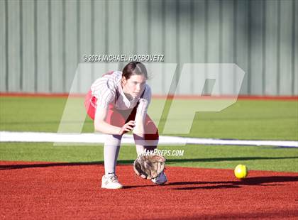 Thumbnail 2 in Marcus vs. Allen (Allen Tournament) photogallery.