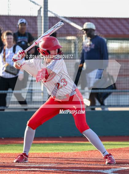 Thumbnail 3 in Marcus vs. Allen (Allen Tournament) photogallery.