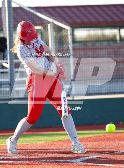 Thumbnail 3 in Marcus vs. Allen (Allen Tournament) photogallery.