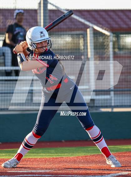 Thumbnail 3 in Marcus vs. Allen (Allen Tournament) photogallery.