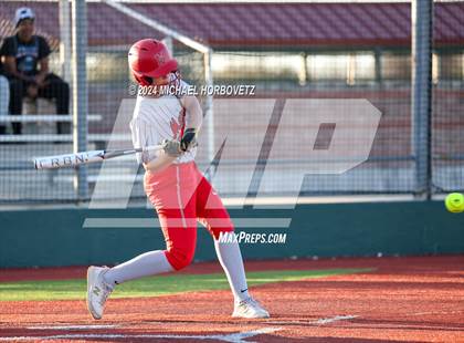 Thumbnail 2 in Marcus vs. Allen (Allen Tournament) photogallery.