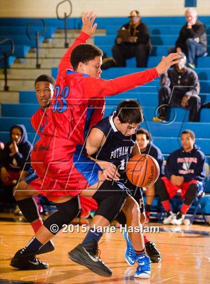 Thumbnail 3 in Peekskill vs Putnam Valley (Putnam Challenge) photogallery.