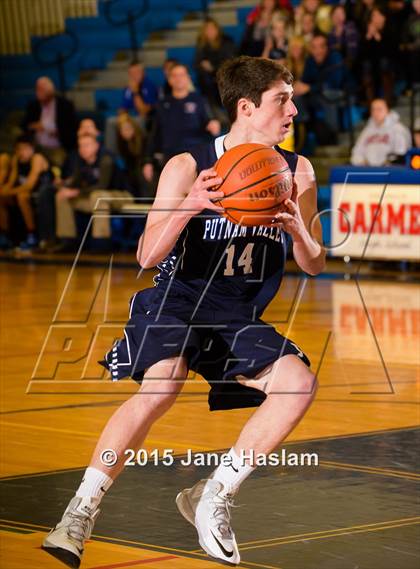 Thumbnail 2 in Peekskill vs Putnam Valley (Putnam Challenge) photogallery.