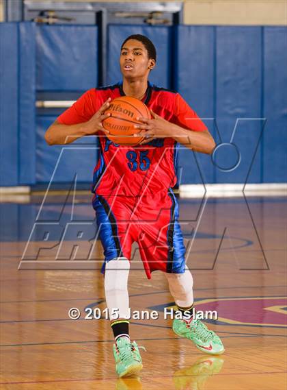 Thumbnail 2 in Peekskill vs Putnam Valley (Putnam Challenge) photogallery.