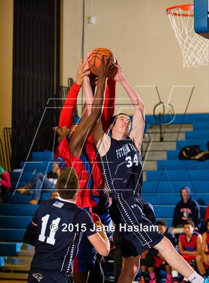 Thumbnail 2 in Peekskill vs Putnam Valley (Putnam Challenge) photogallery.