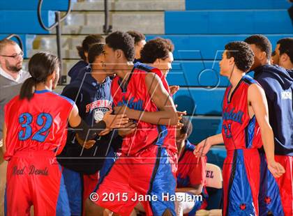 Thumbnail 3 in Peekskill vs Putnam Valley (Putnam Challenge) photogallery.