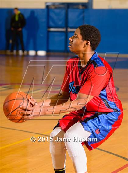 Thumbnail 2 in Peekskill vs Putnam Valley (Putnam Challenge) photogallery.