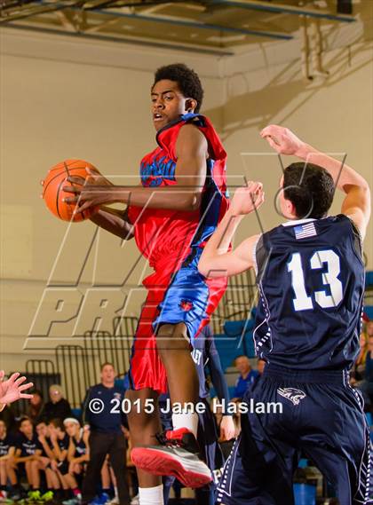 Thumbnail 1 in Peekskill vs Putnam Valley (Putnam Challenge) photogallery.