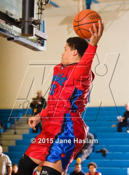 Thumbnail 1 in Peekskill vs Putnam Valley (Putnam Challenge) photogallery.