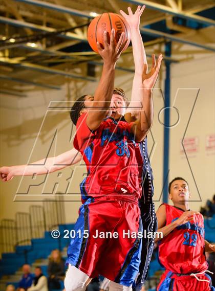 Thumbnail 2 in Peekskill vs Putnam Valley (Putnam Challenge) photogallery.