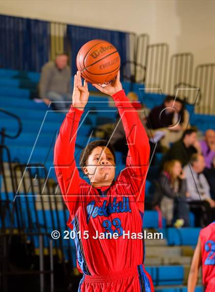 Thumbnail 3 in Peekskill vs Putnam Valley (Putnam Challenge) photogallery.