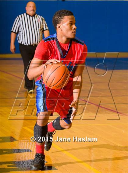 Thumbnail 3 in Peekskill vs Putnam Valley (Putnam Challenge) photogallery.