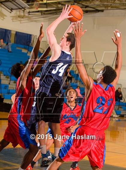 Thumbnail 1 in Peekskill vs Putnam Valley (Putnam Challenge) photogallery.