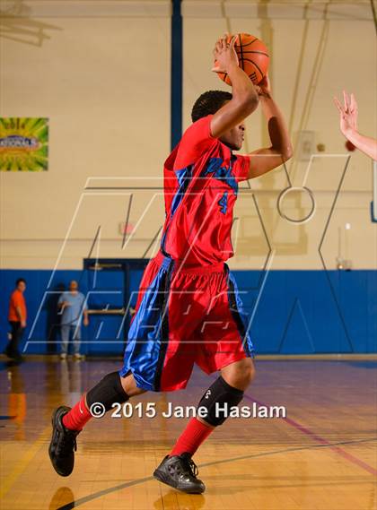Thumbnail 1 in Peekskill vs Putnam Valley (Putnam Challenge) photogallery.